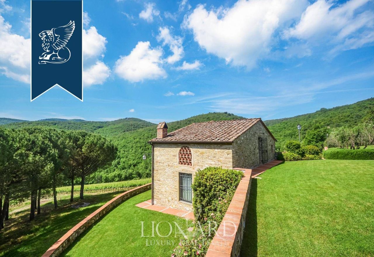 Ферма в Кастеллина-ин-Кьянти, Италия, 1 200 м² - фото 5