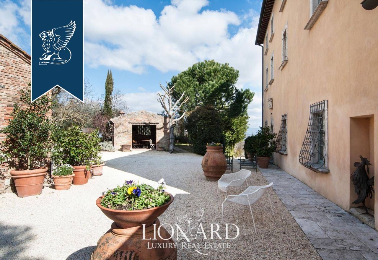 Отель, гостиница в Монтепульчано, Италия, 900 м² - фото 5