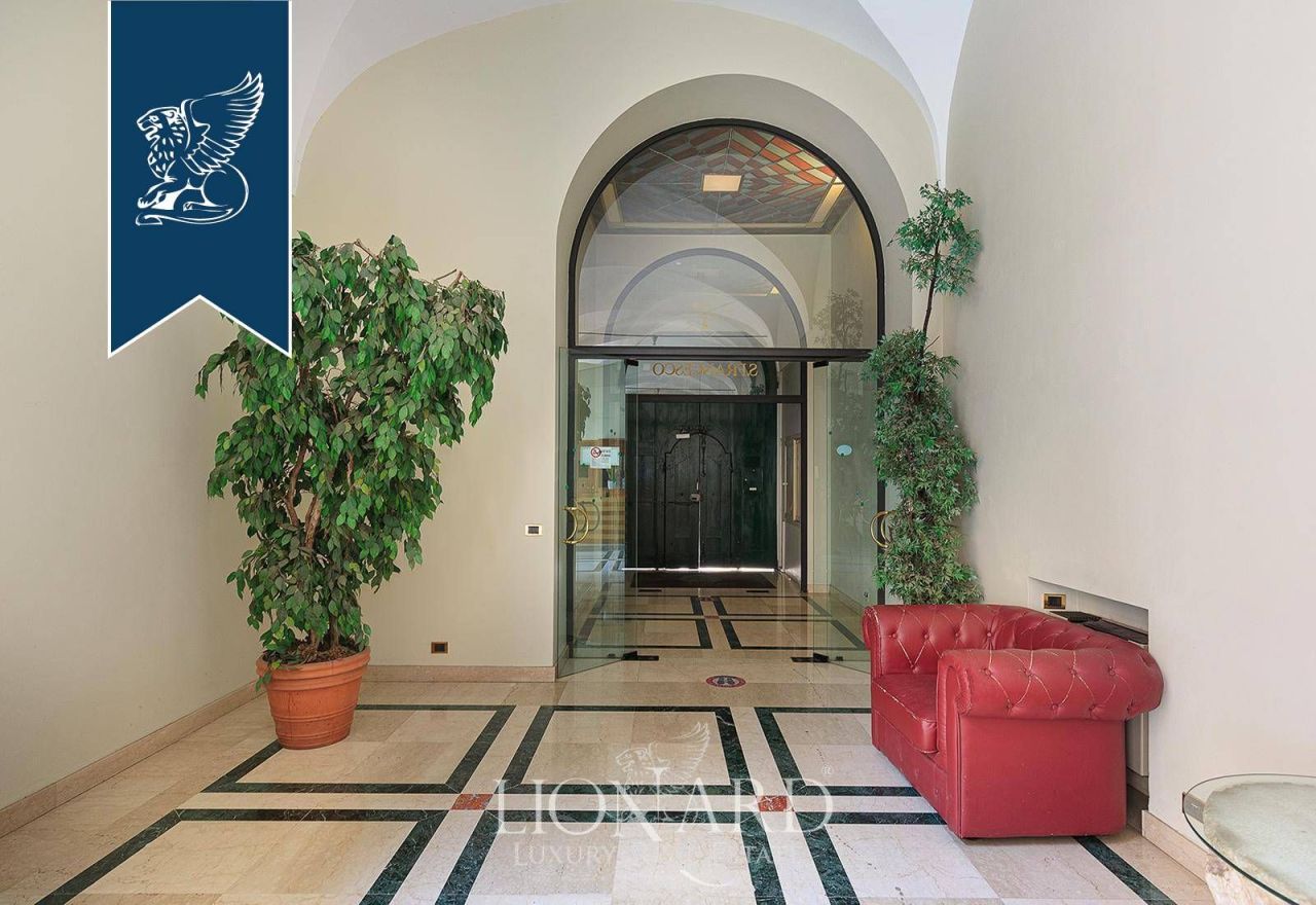 Дом в Брешии, Италия, 3 230 м² - фото 5