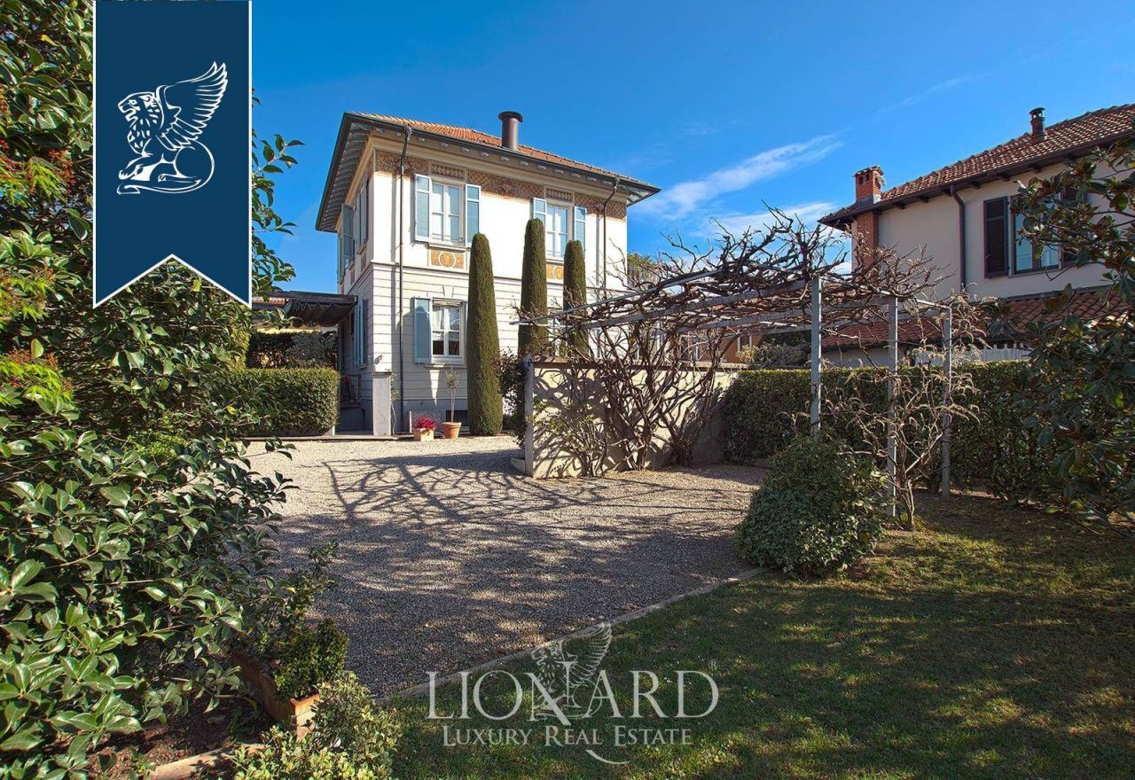 Вилла в Милане, Италия, 300 м² - фото 5