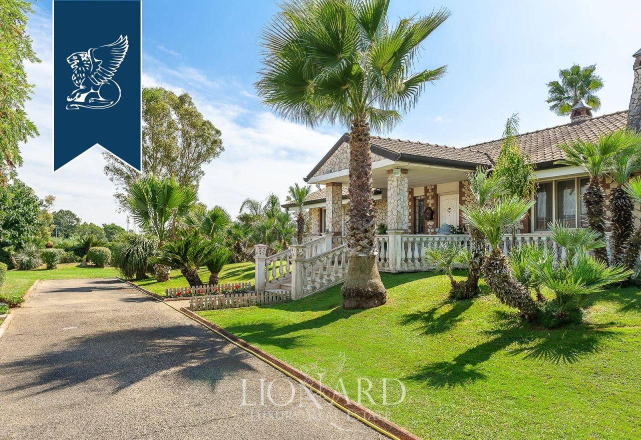 Вилла в Латина, Италия, 1 176 м² - фото 5