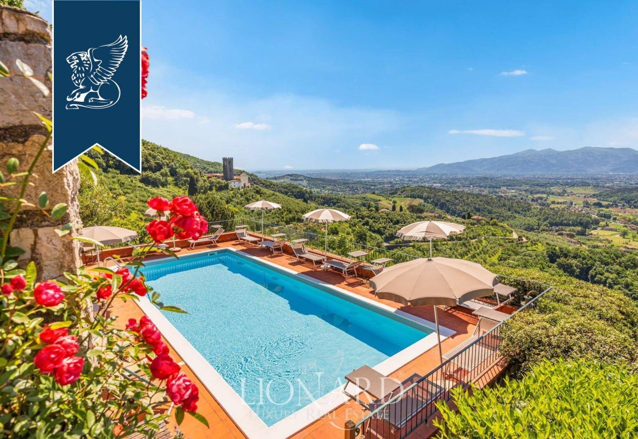 Вилла в Лукке, Италия, 1 100 м² - фото 5