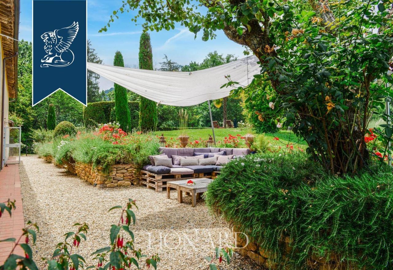 Вилла в Капаннори, Италия, 1 838 м² - фото 5