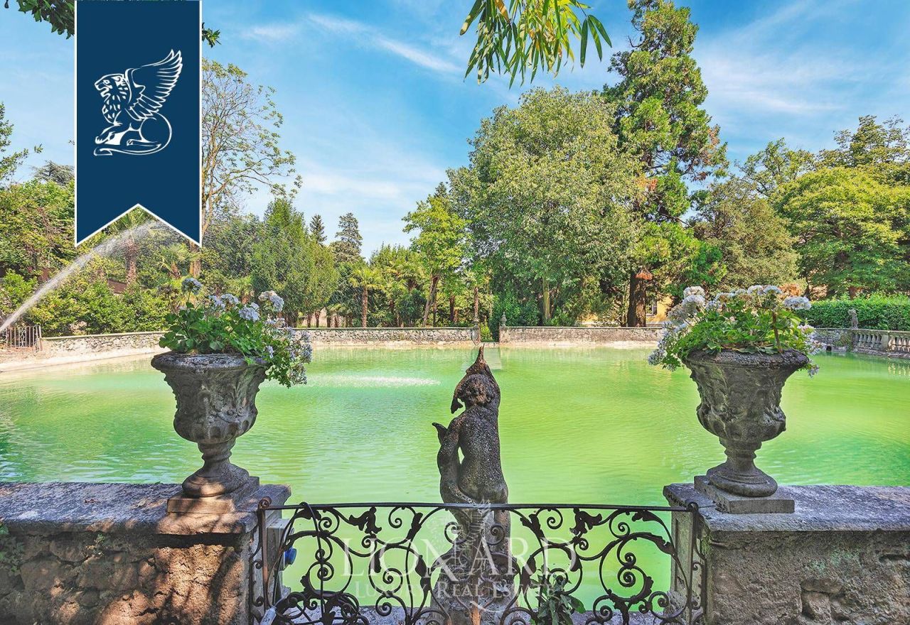 Вилла в Комо, Италия, 5 000 м² - фото 4