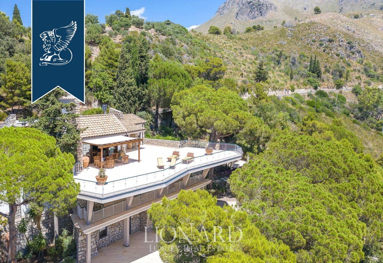 Вилла в Сперлонге, Италия, 615 м² - фото 4