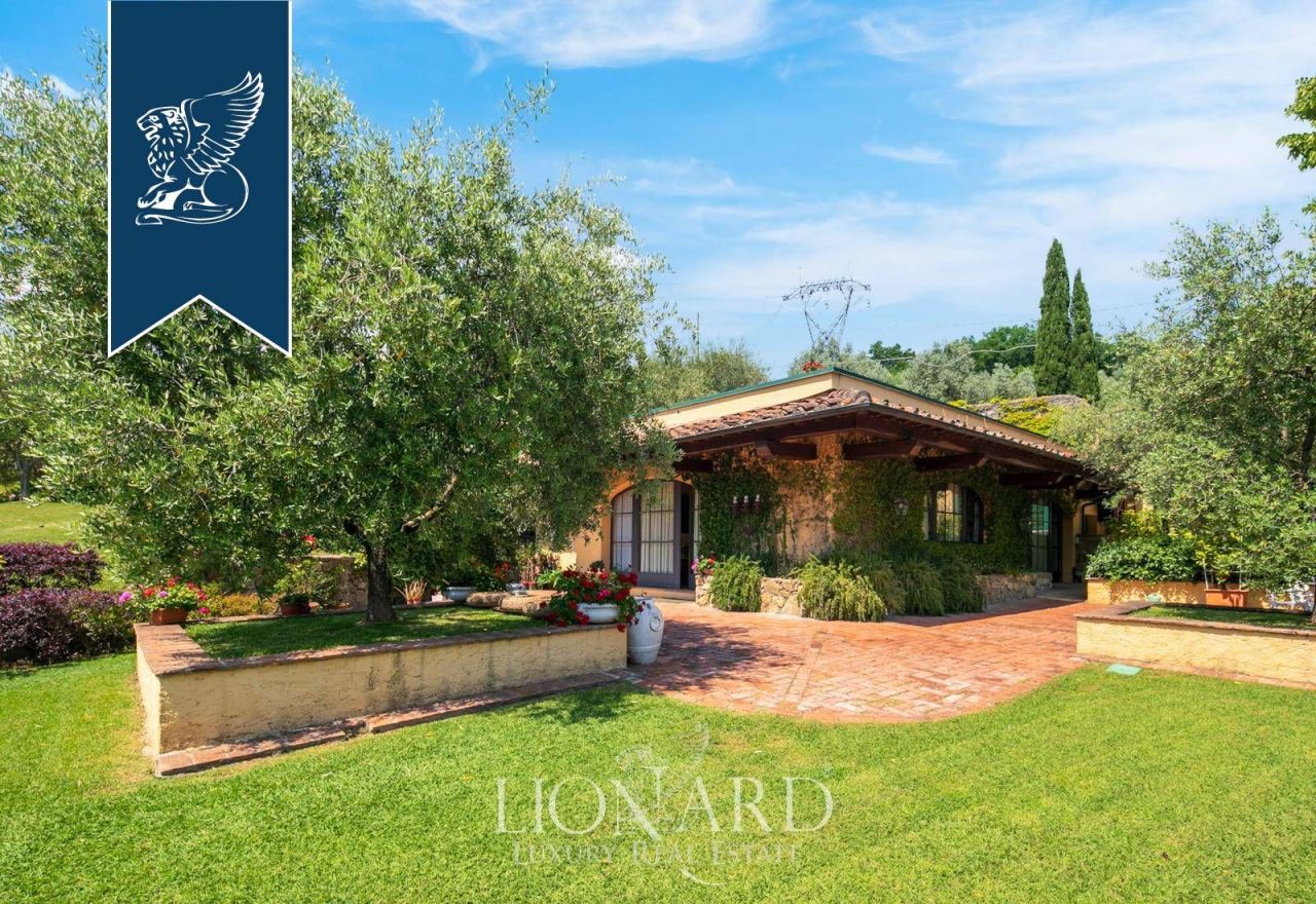 Вилла в Прато, Италия, 1 000 м² - фото 4