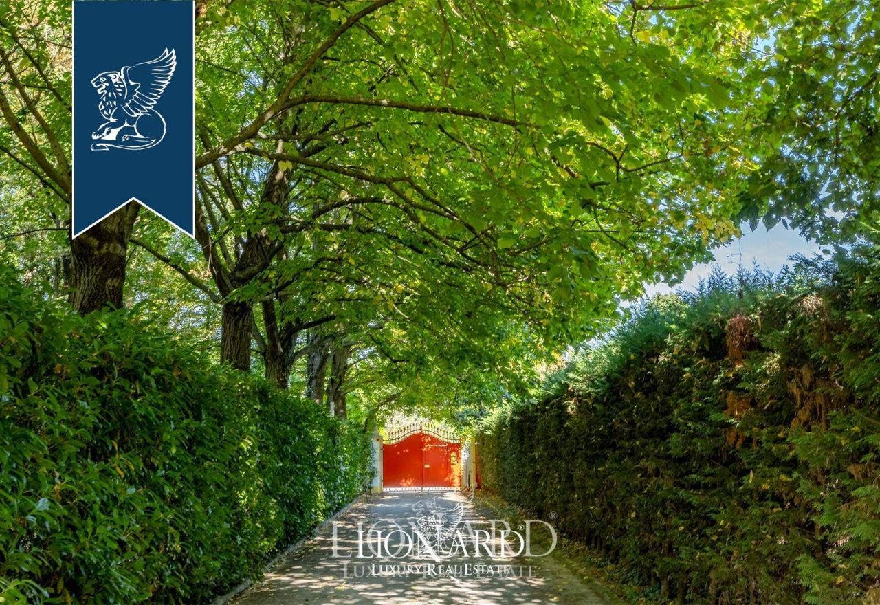 Вилла в Венеции, Италия, 680 м² - фото 4