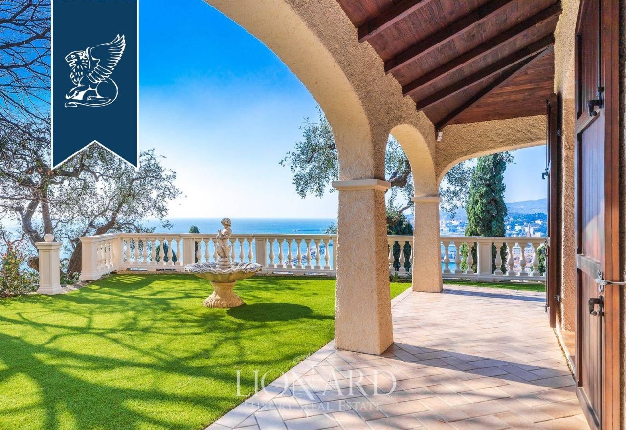 Вилла в Империи, Италия, 360 м² - фото 4