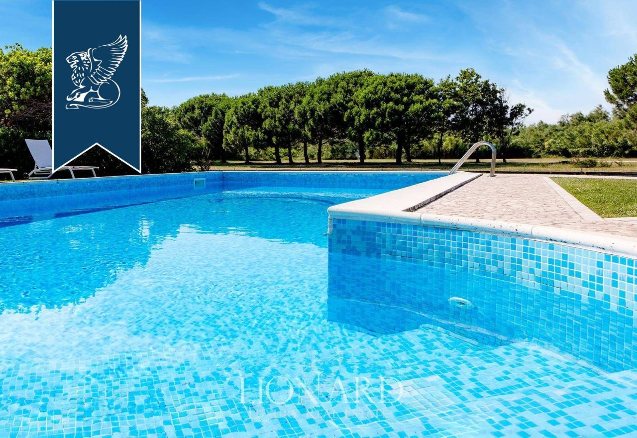 Вилла в Альбарелле, Италия, 560 м² - фото 4