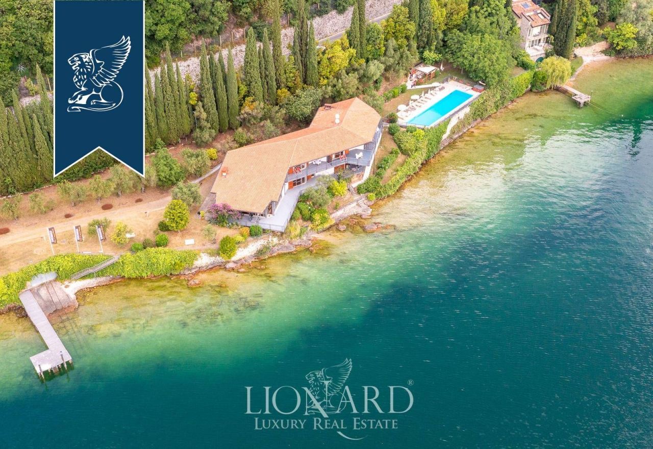 Вилла в Брешии, Италия, 450 м² - фото 4