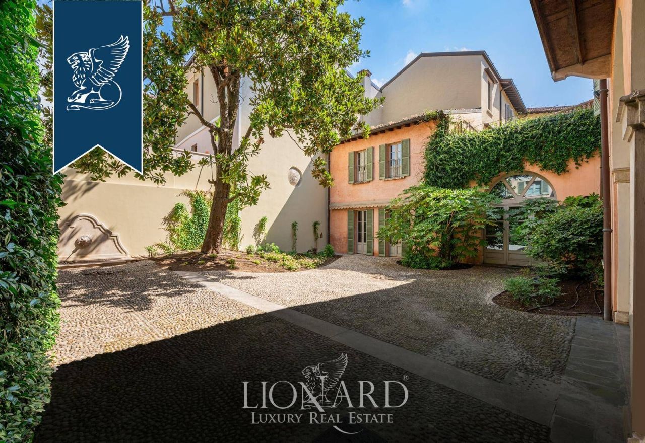 Дом в Брешии, Италия, 1 035 м² - фото 4