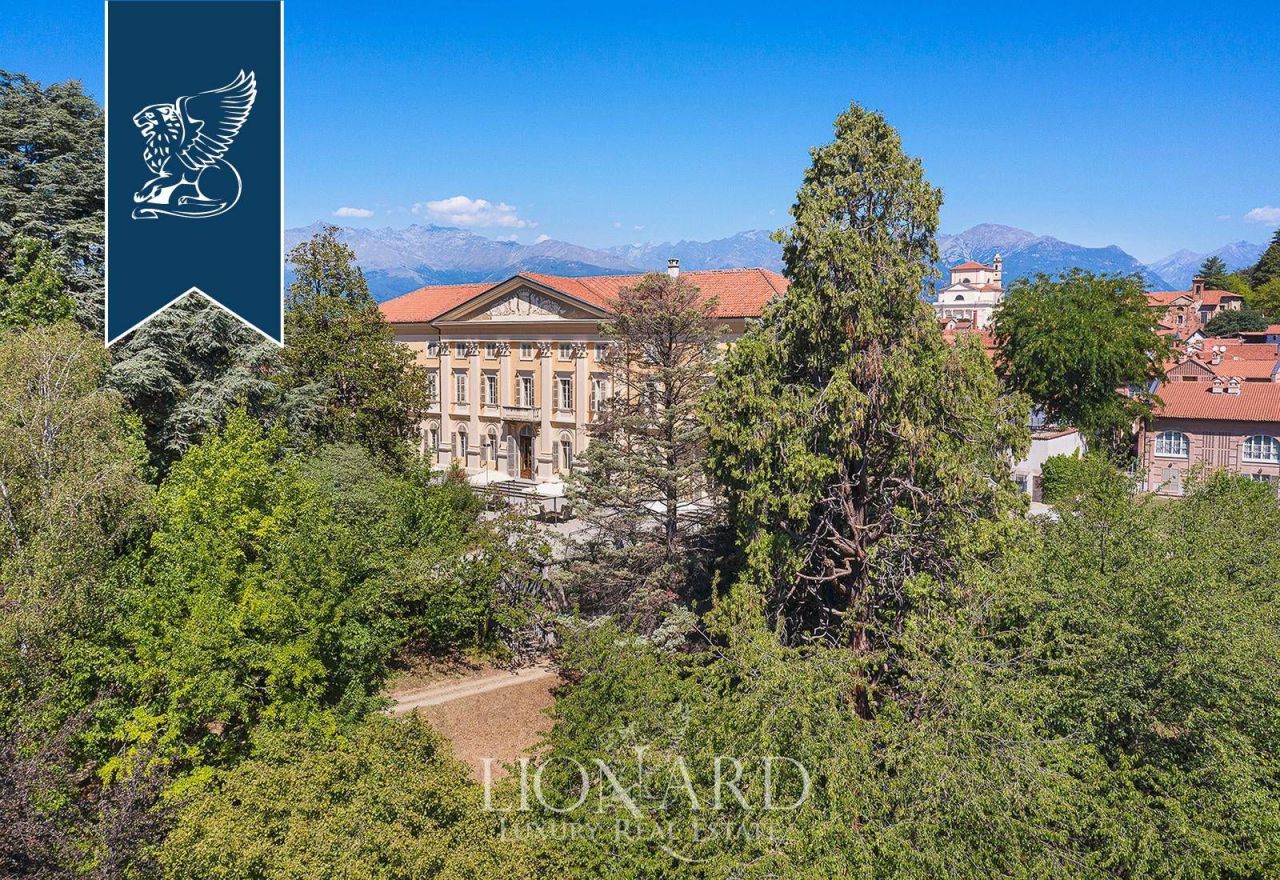 Отель, гостиница в Турине, Италия, 3 500 м² - фото 4