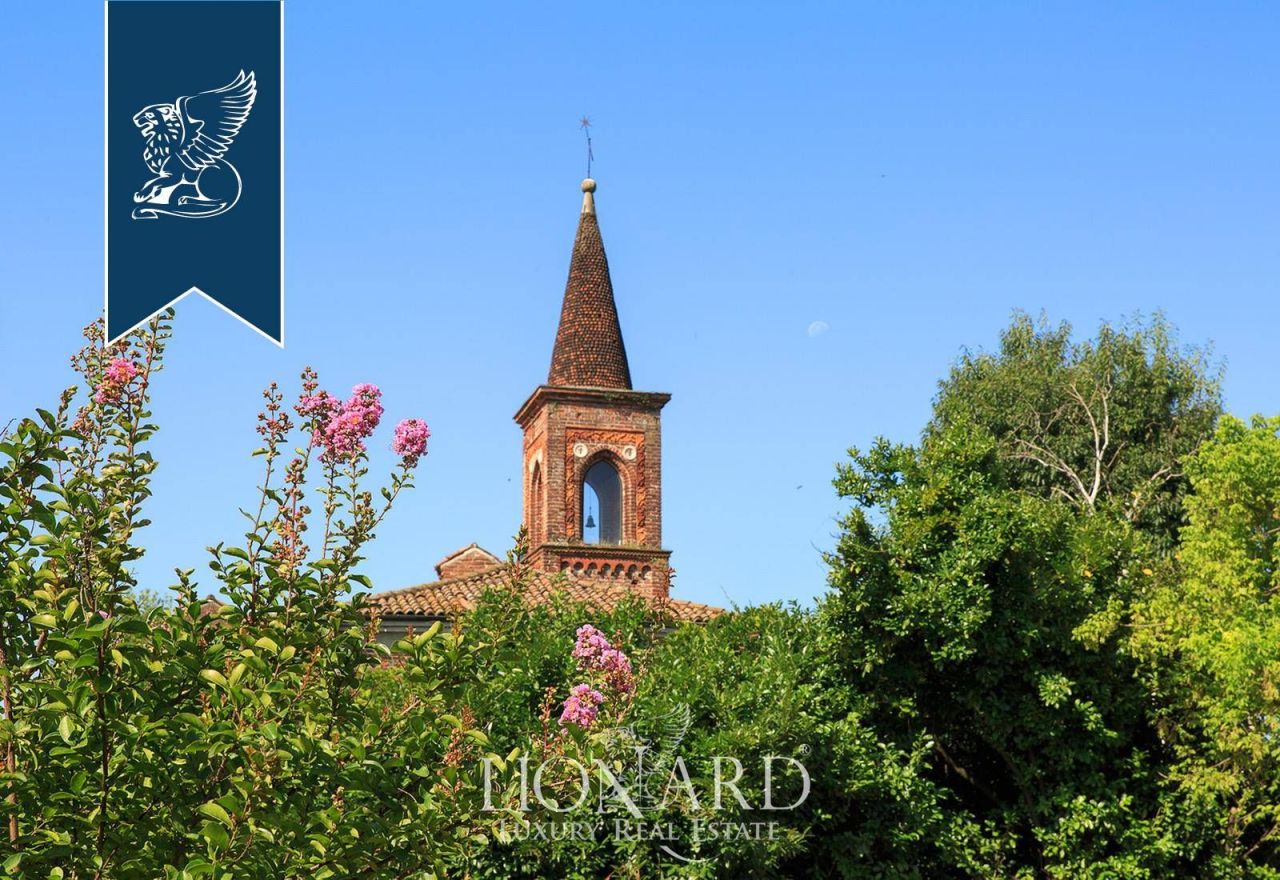 Вилла в Милане, Италия, 700 м² - фото 4