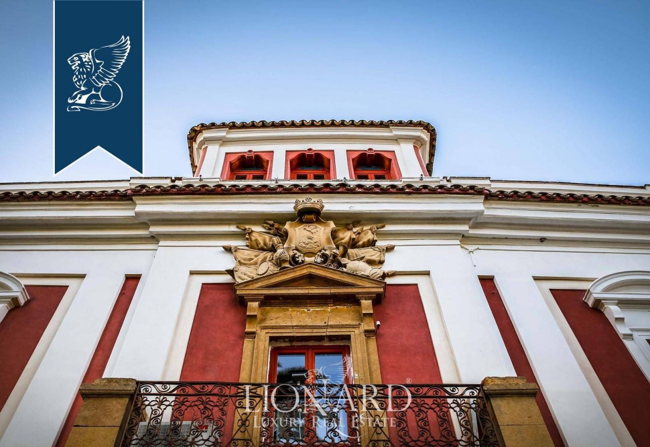 Вилла в Кальтаниссетте, Италия, 1 700 м² - фото 4