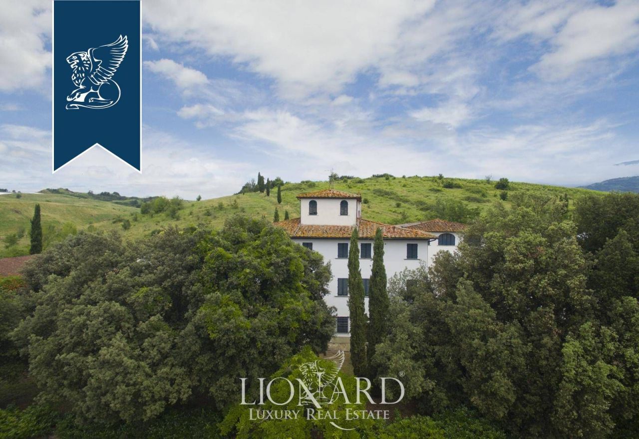 Вилла в Ареццо, Италия, 3 000 м² - фото 5