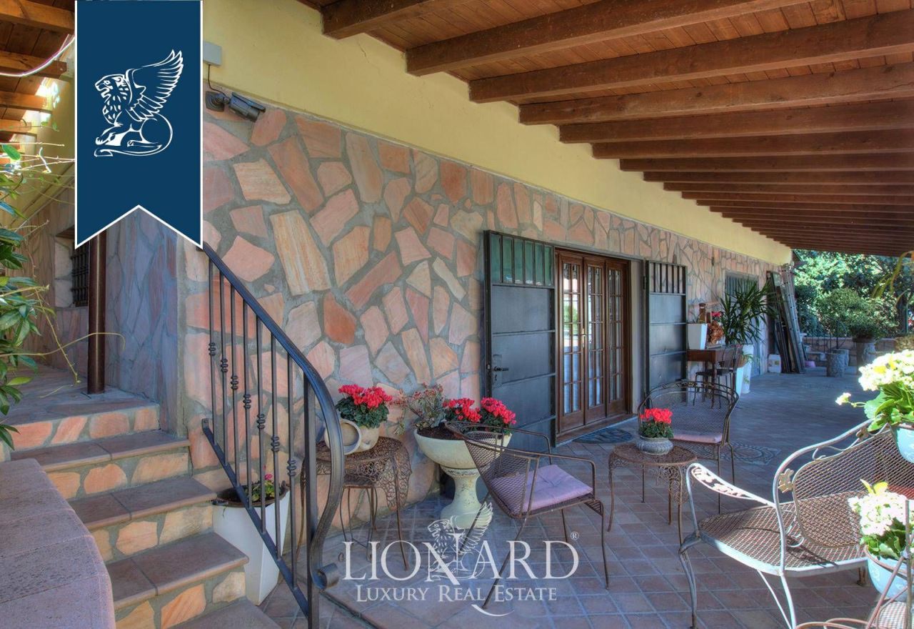 Ферма в Павии, Италия, 580 м² - фото 4