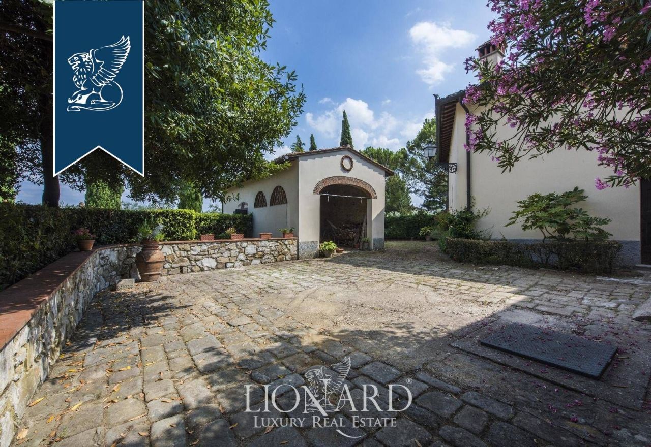 Вилла в Прато, Италия, 1 000 м² - фото 5