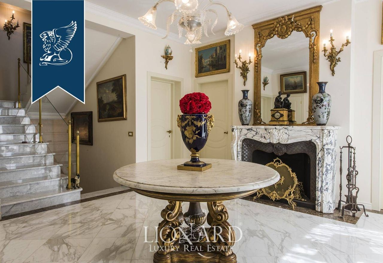 Вилла в Ливорно, Италия, 800 м² - фото 4