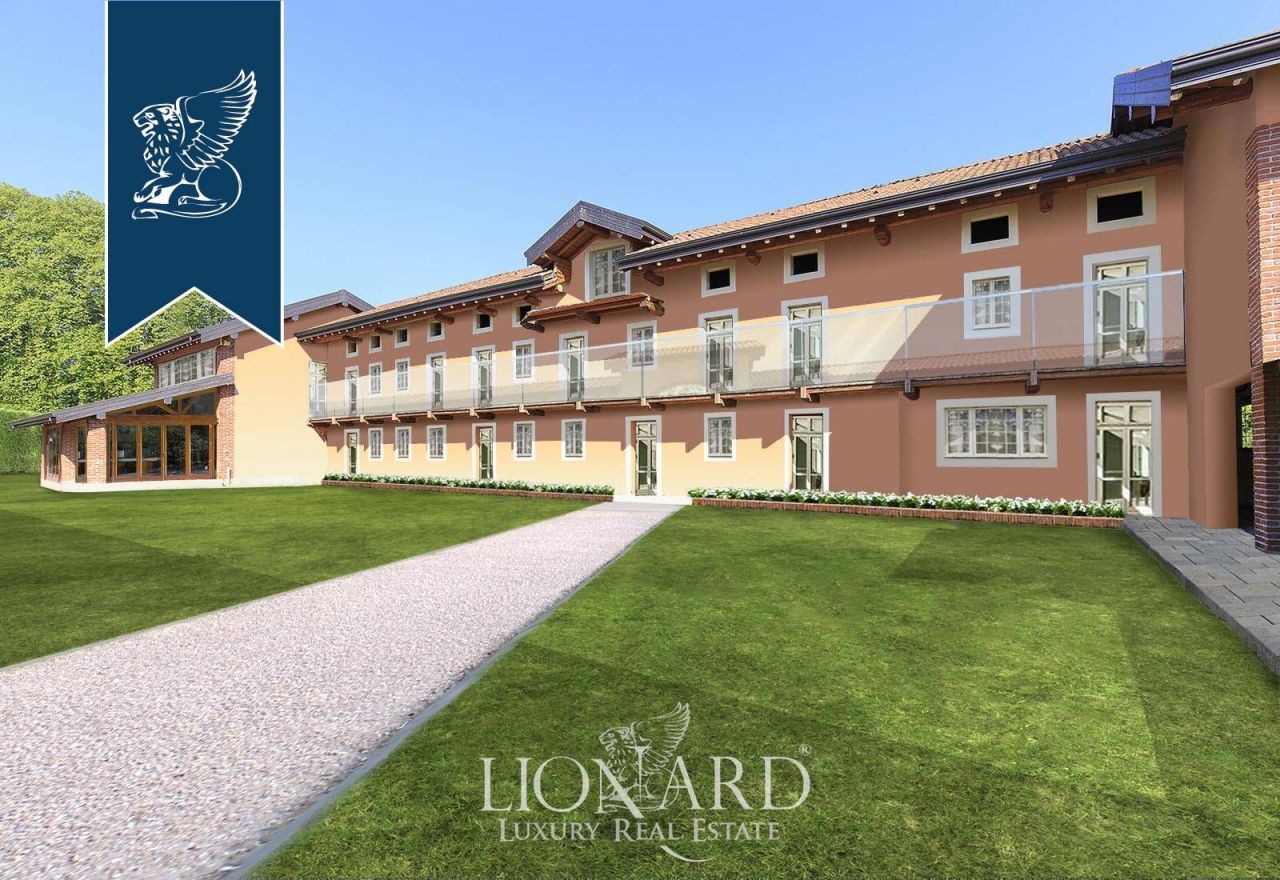 Вилла в Новаре, Италия, 2 100 м² - фото 4