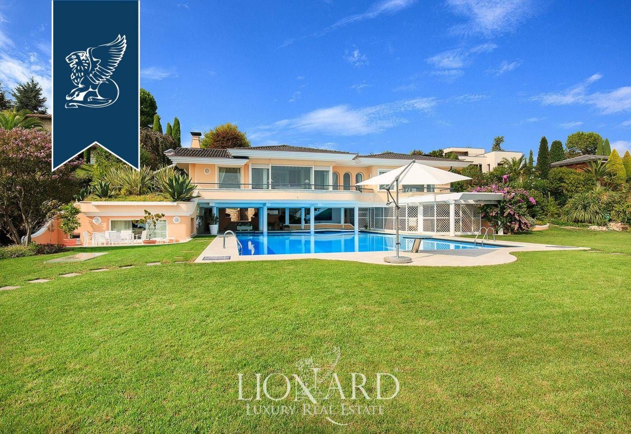 Вилла в Паденге-суль-Гарде, Италия, 800 м² - фото 4