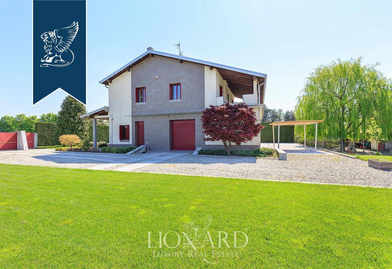 Вилла в Милане, Италия, 300 м² - фото 5