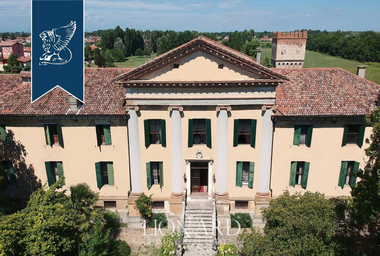 Вилла в Абано-Терме, Италия, 6 400 м² - фото 6