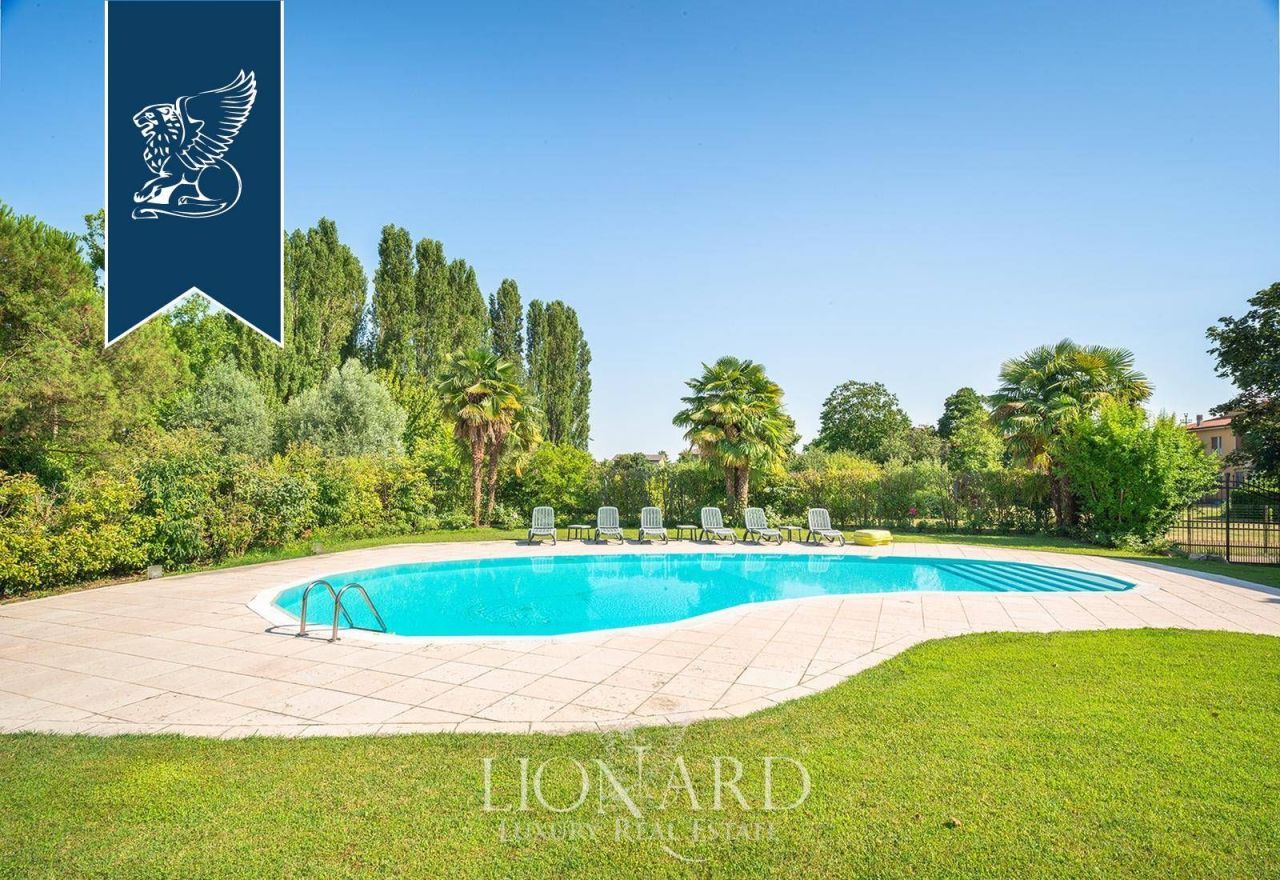 Вилла в Виченце, Италия, 500 м² - фото 6