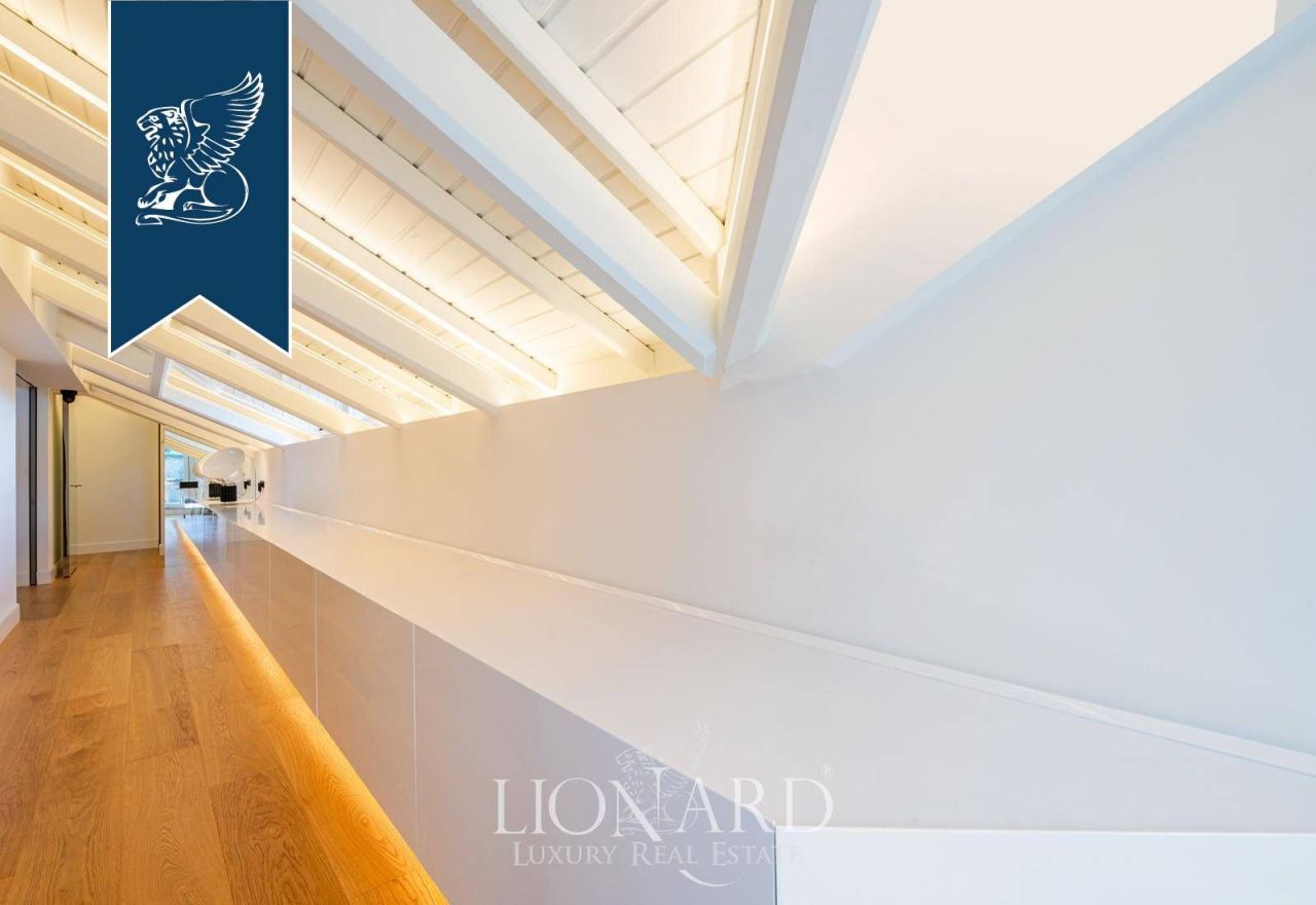 Апартаменты в Комо, Италия, 239 м² - фото 6