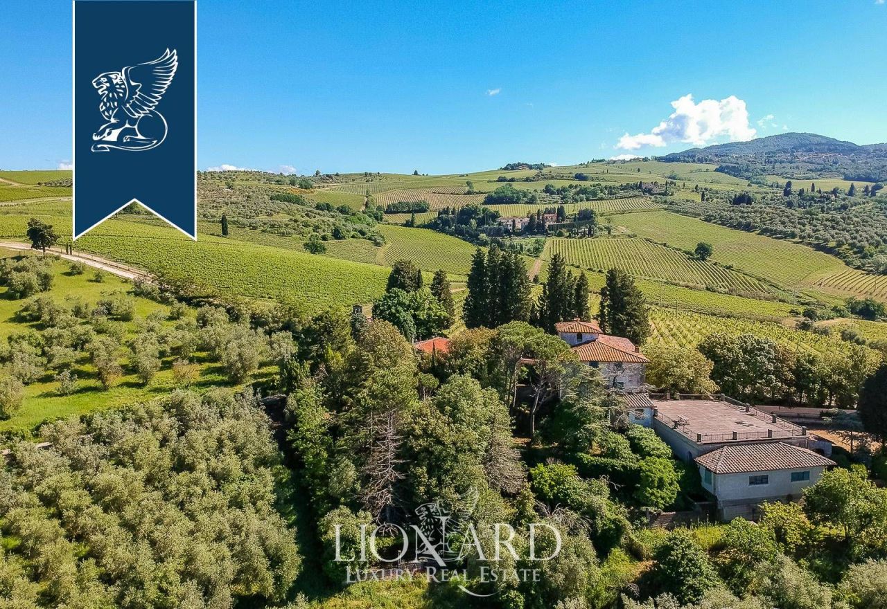 Вилла во Флоренции, Италия, 1 500 м² - фото 6