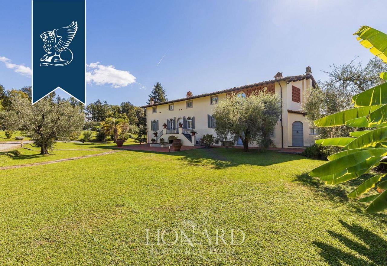 Вилла в Капаннори, Италия, 900 м² - фото 6