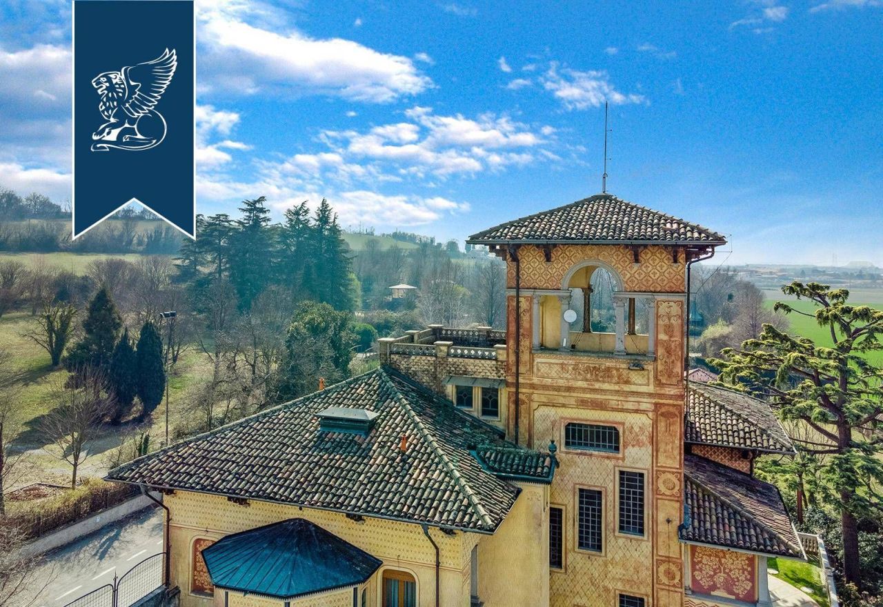 Вилла в Брешии, Италия, 3 100 м² - фото 6