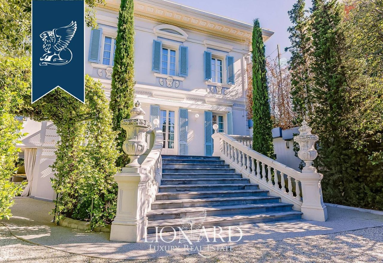 Вилла во Флоренции, Италия, 750 м² - фото 6