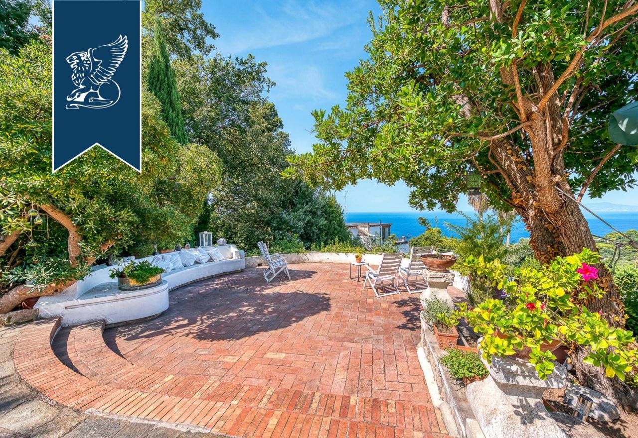 Вилла в Неаполе, Италия, 200 м² - фото 6