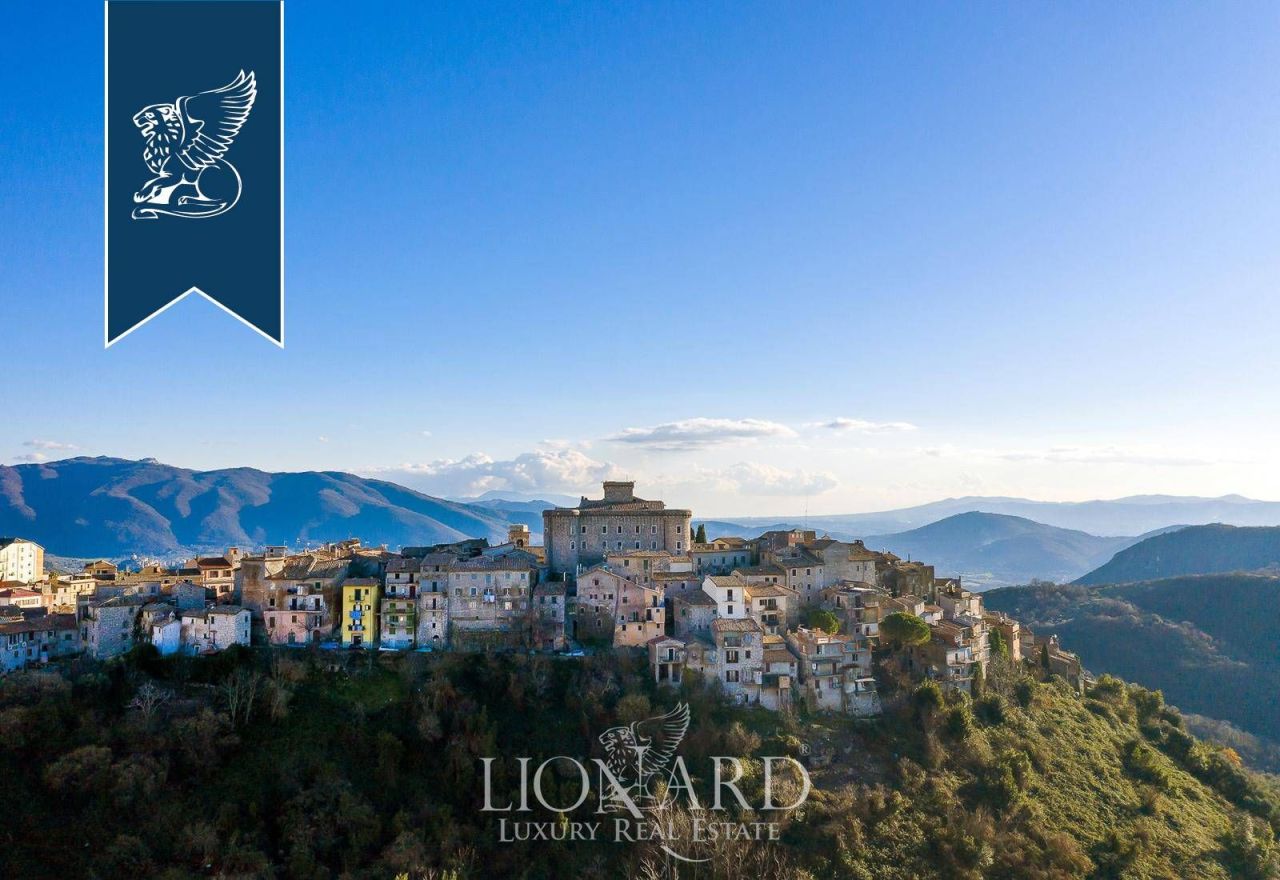 Замок в Риме, Италия, 2 000 м² - фото 6