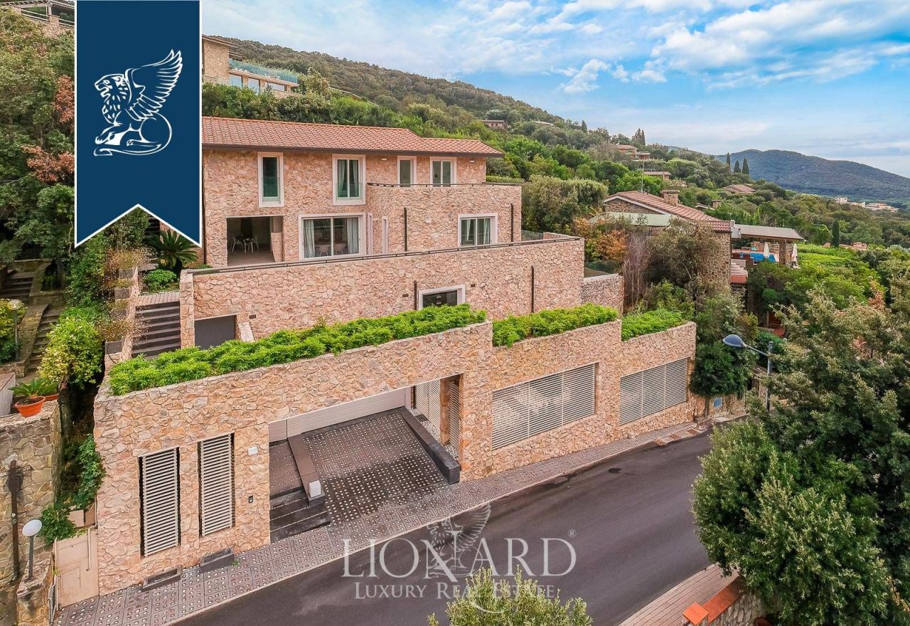 Вилла в Кастильоне-делла-Пеская, Италия, 380 м² - фото 6