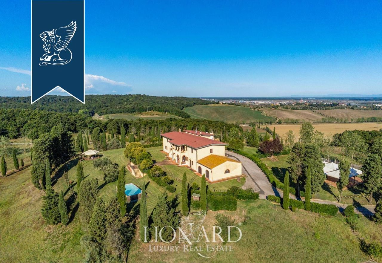 Ферма в Ливорно, Италия, 3 000 м² - фото 6