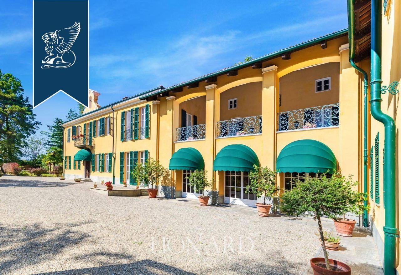 Вилла в Турине, Италия, 1 157 м² - фото 6