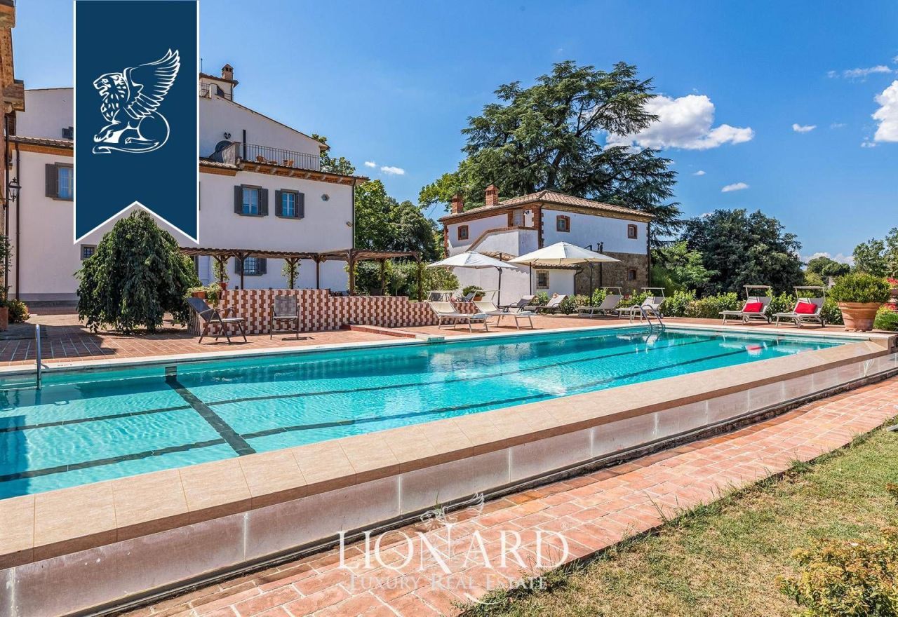 Вилла в Ареццо, Италия, 1 200 м² - фото 6