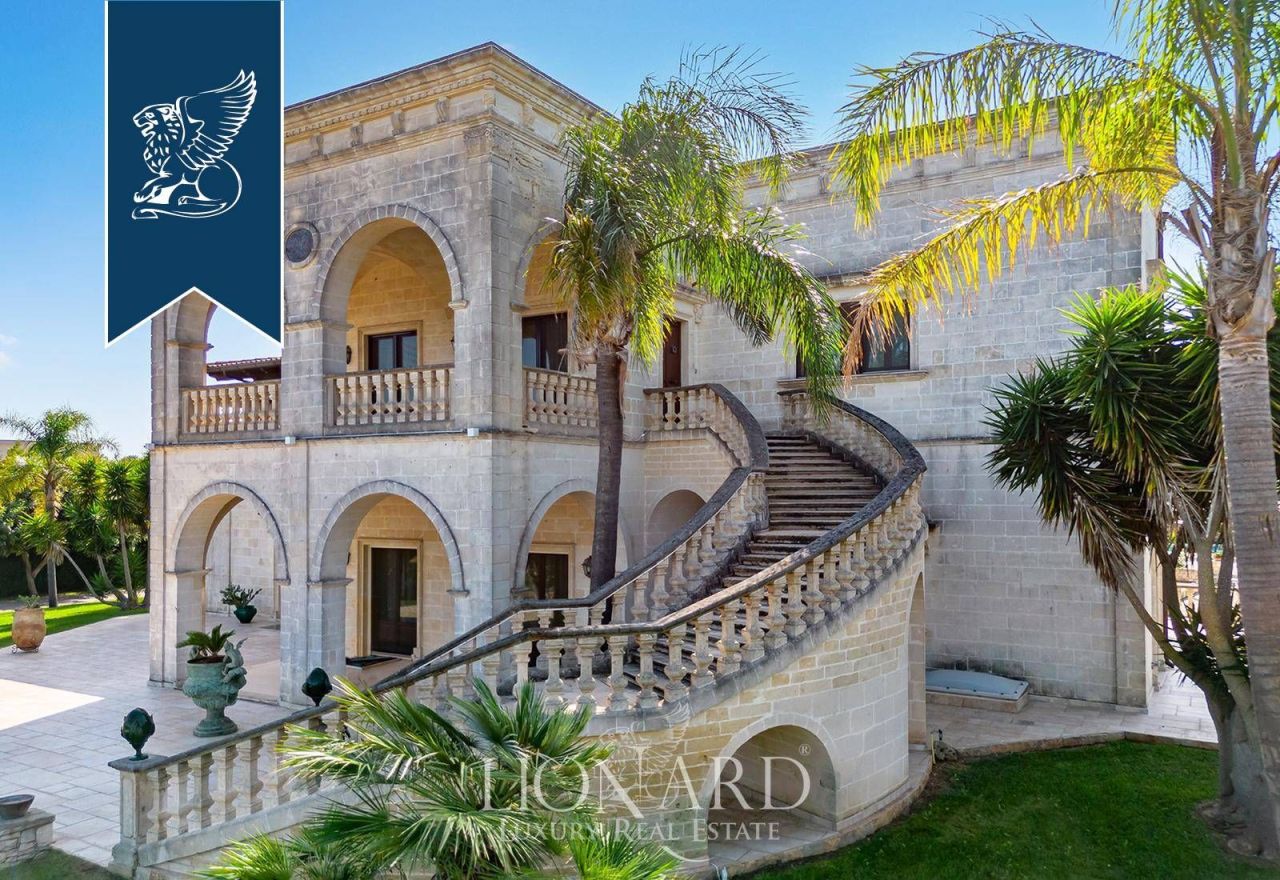 Вилла в Таранто, Италия, 1 000 м² - фото 6