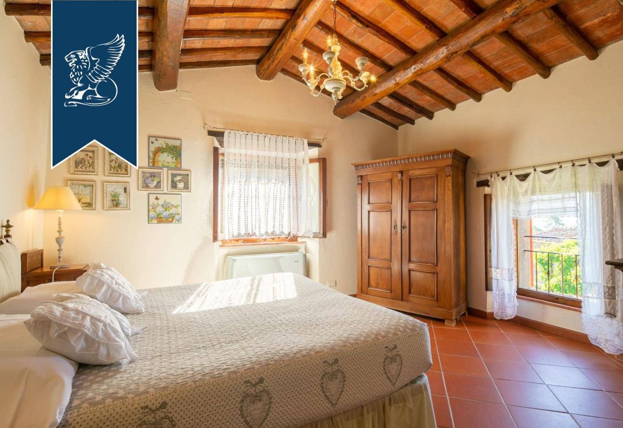 Ферма в Кортоне, Италия, 1 000 м² - фото 6