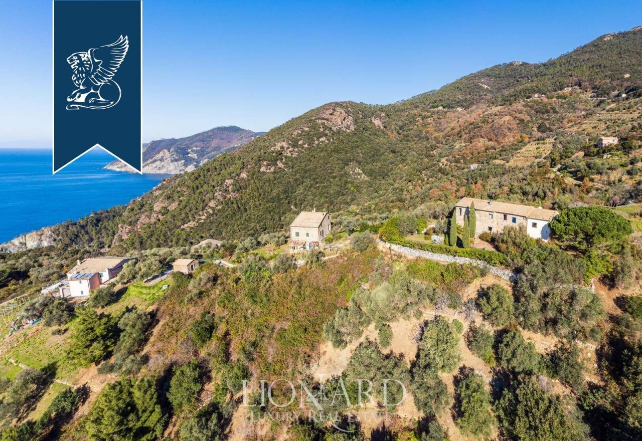 Вилла в Бонассоле, Италия, 400 м² - фото 6