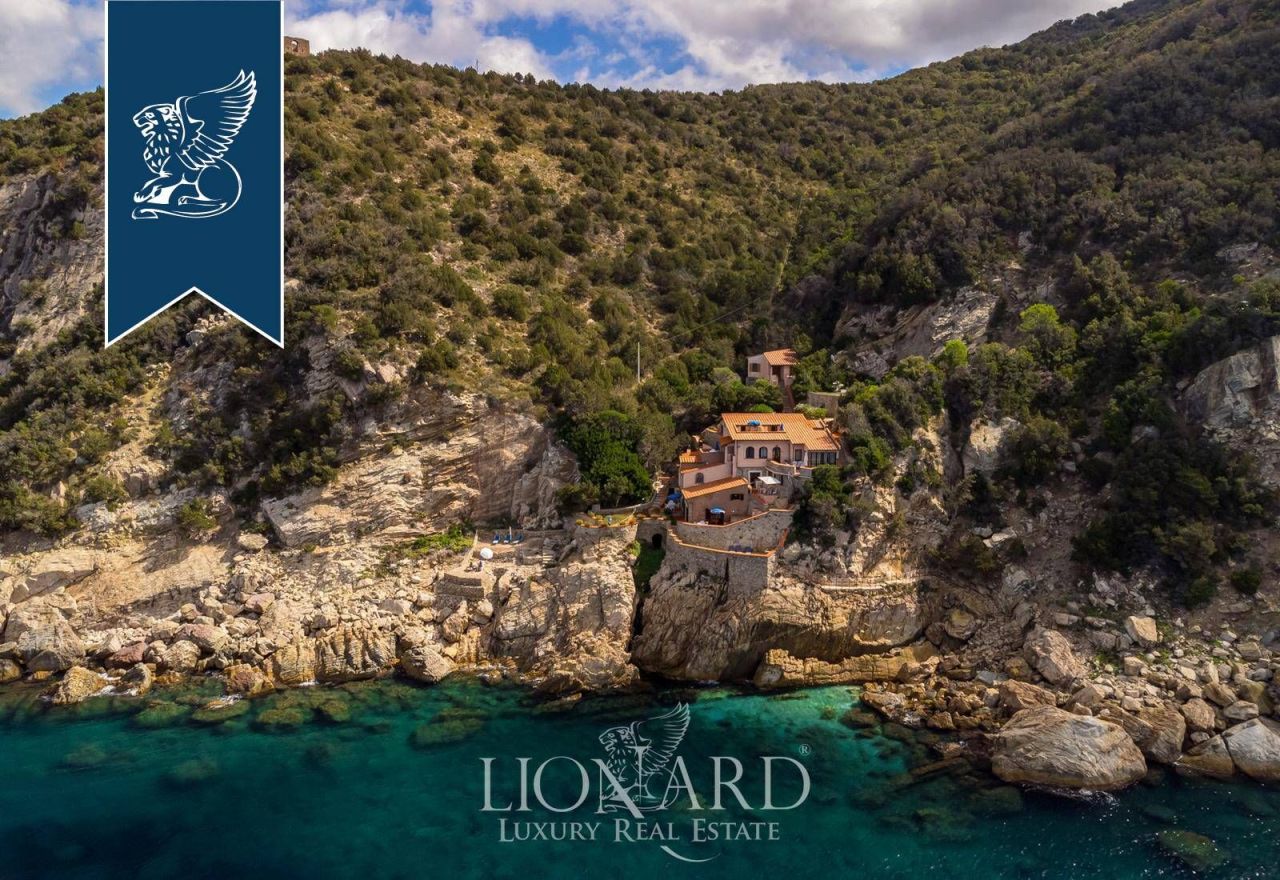 Вилла в Ливорно, Италия, 800 м² - фото 6