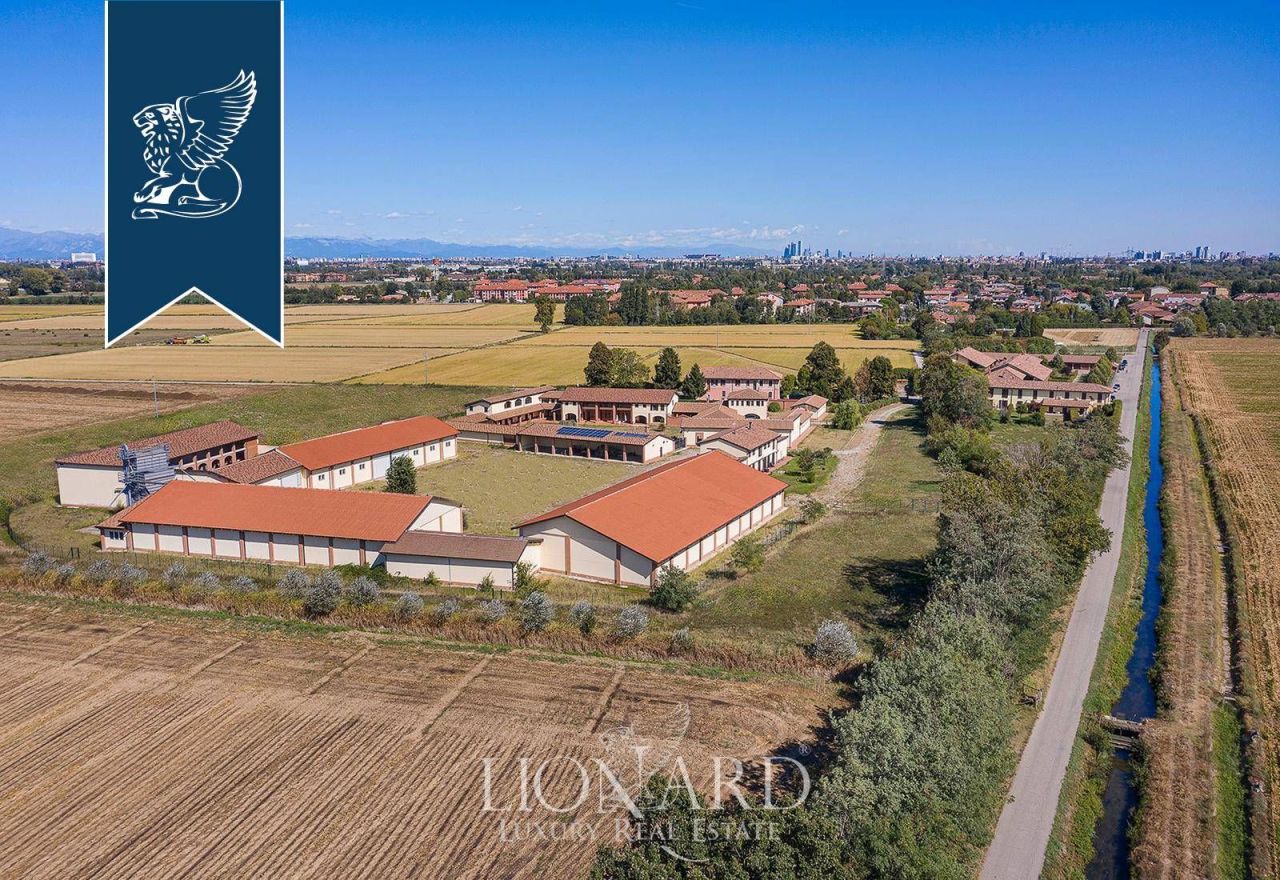 Вилла в Милане, Италия, 3 001 м² - фото 5