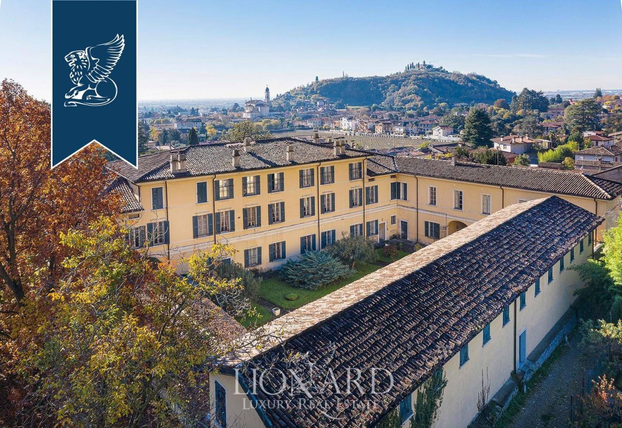 Вилла в Брешии, Италия, 3 500 м² - фото 5