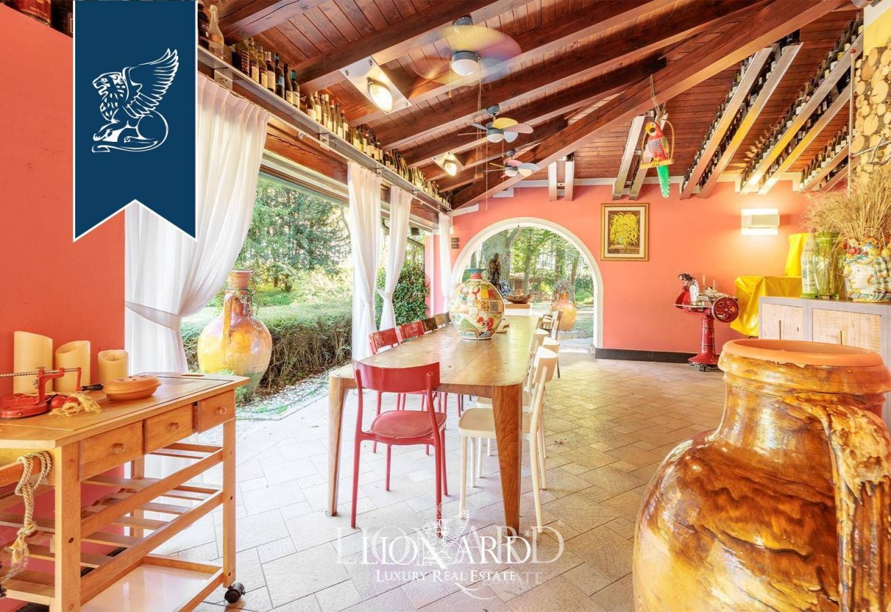 Вилла в Венеции, Италия, 680 м² - фото 5