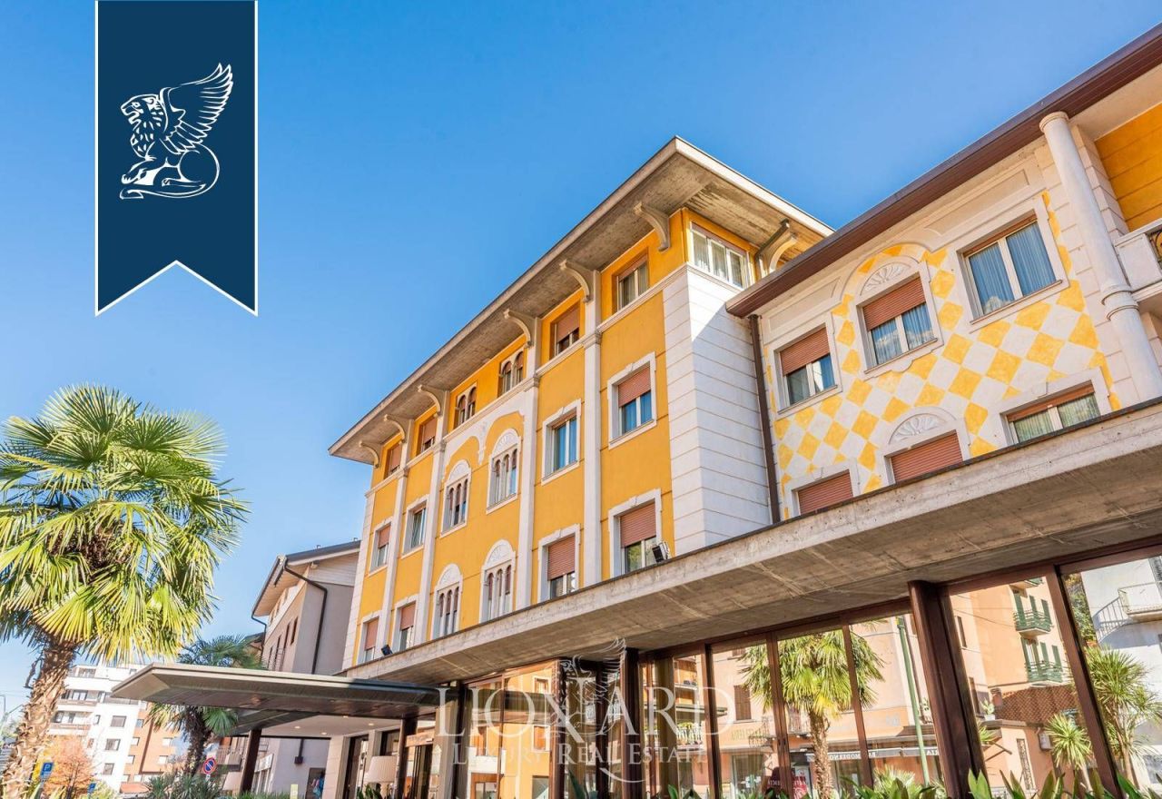 Отель, гостиница в Брешии, Италия, 4 000 м² - фото 5