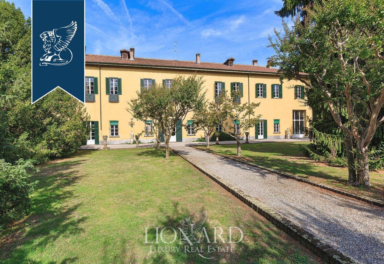 Вилла в Милане, Италия, 2 500 м² - фото 5