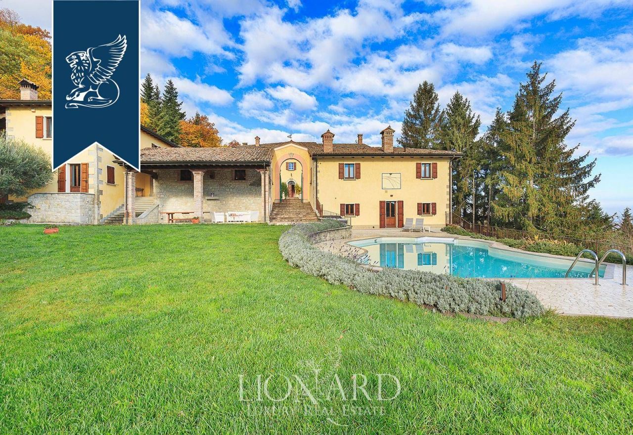 Вилла в Модене, Италия, 1 200 м² - фото 5