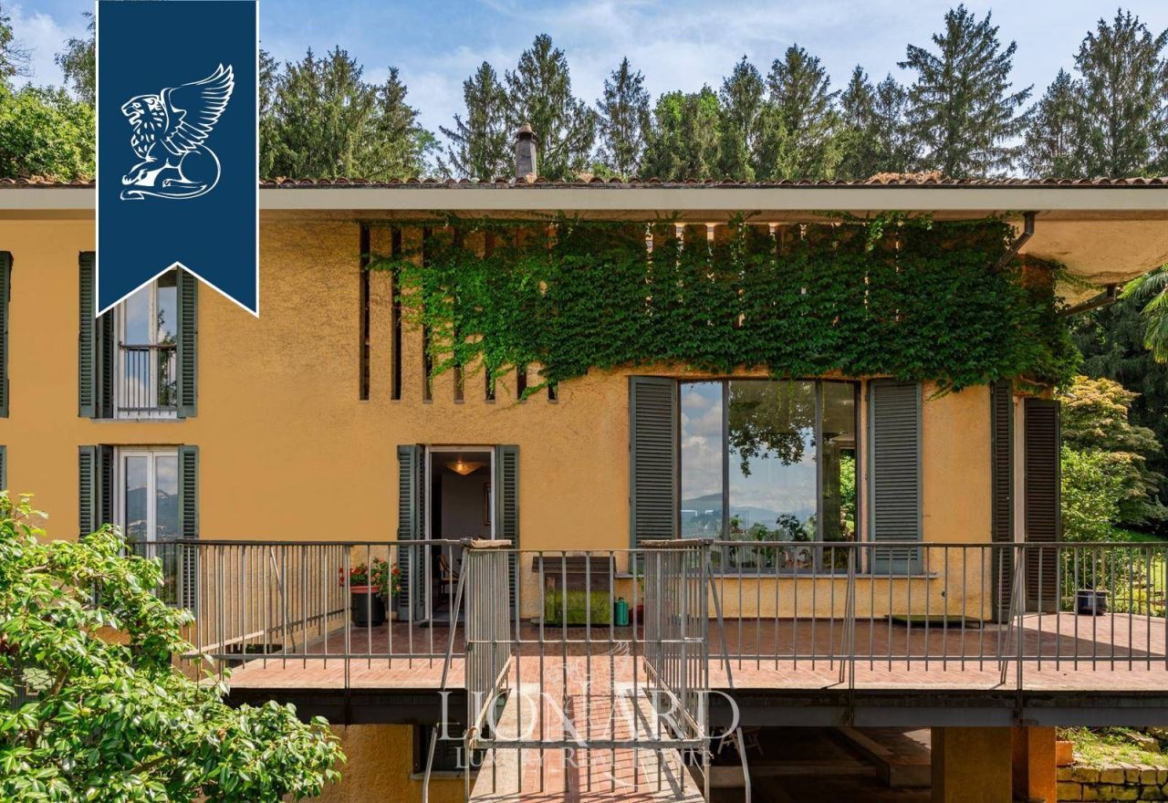 Вилла в Варесе, Италия, 750 м² - фото 5