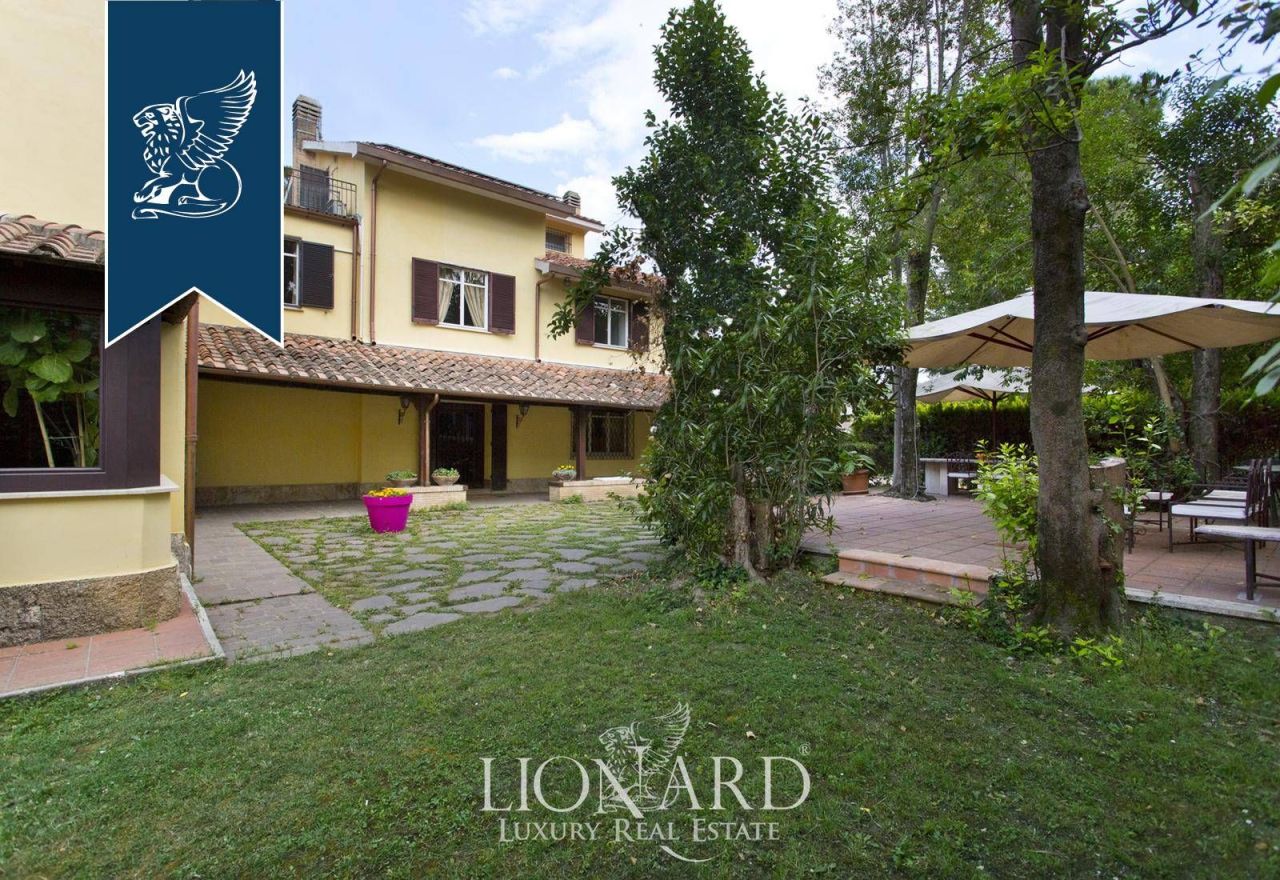 Вилла в Риме, Италия, 1 000 м² - фото 6